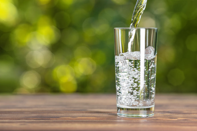Como é que a água se torna segura para beber?